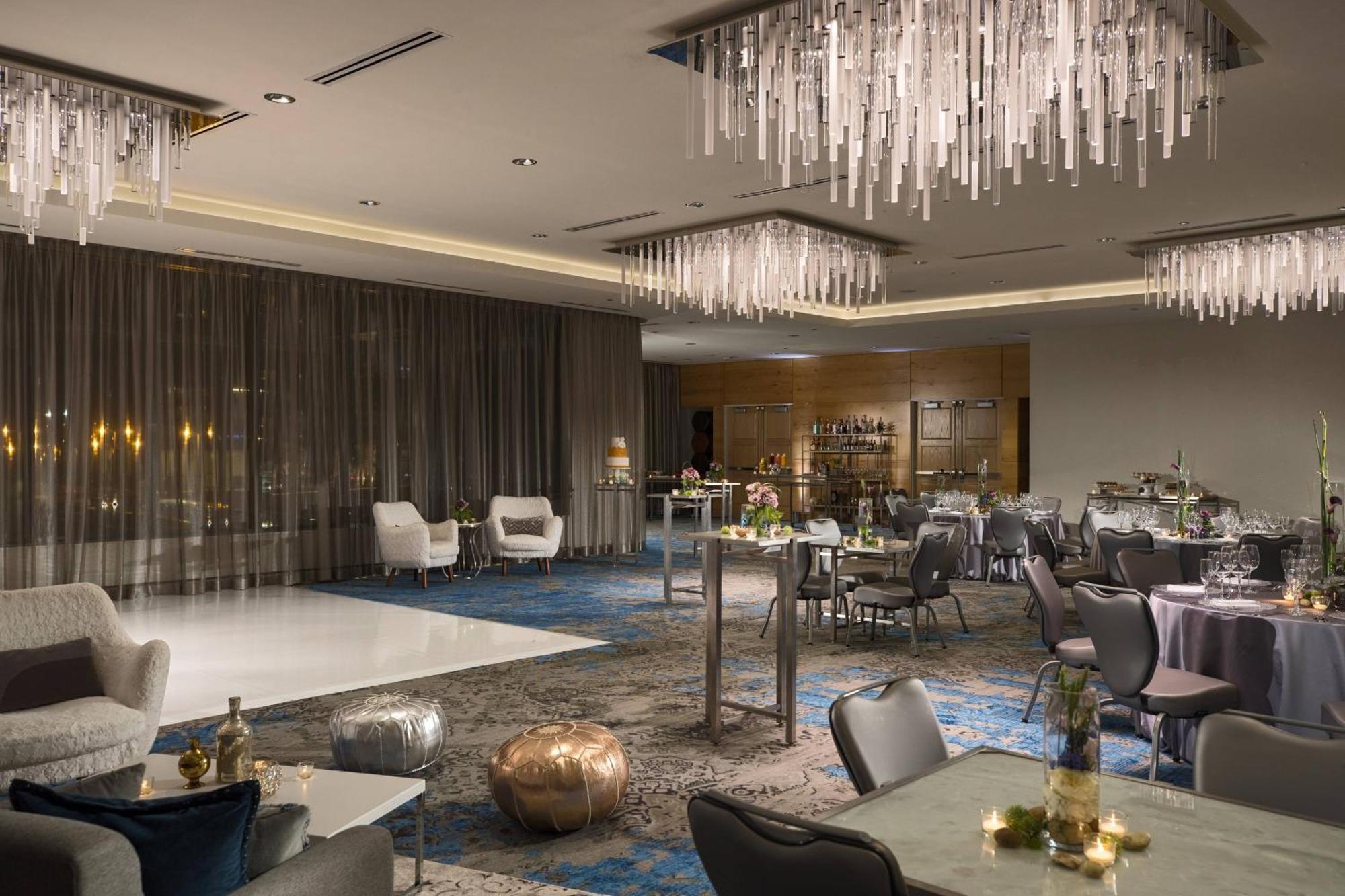 Renaissance Chicago Downtown Hotel Екстериор снимка