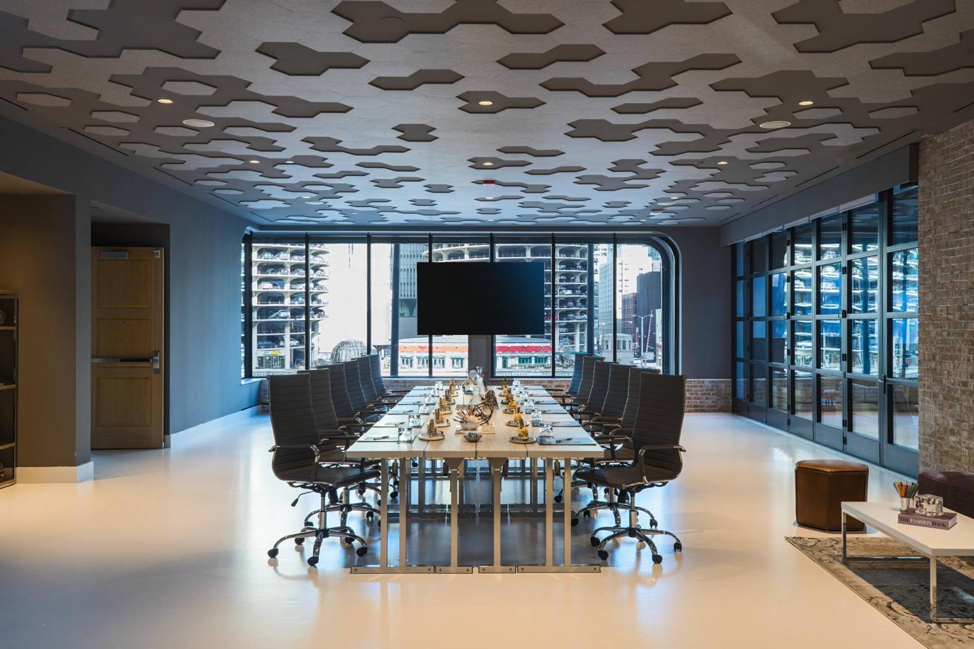 Renaissance Chicago Downtown Hotel Екстериор снимка