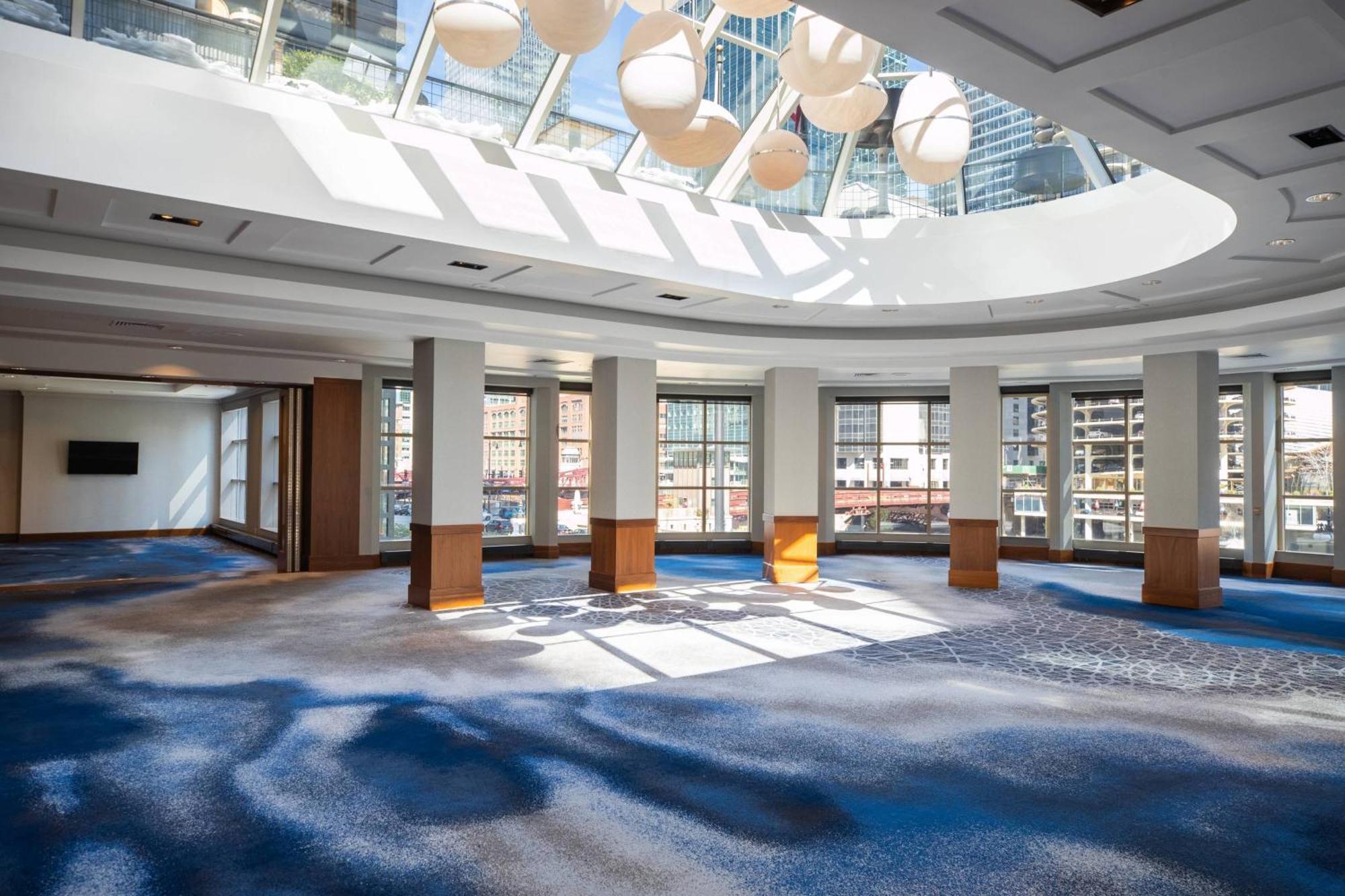Renaissance Chicago Downtown Hotel Екстериор снимка