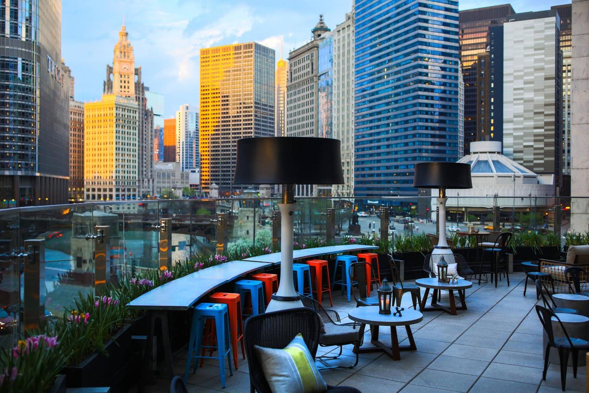 Renaissance Chicago Downtown Hotel Екстериор снимка
