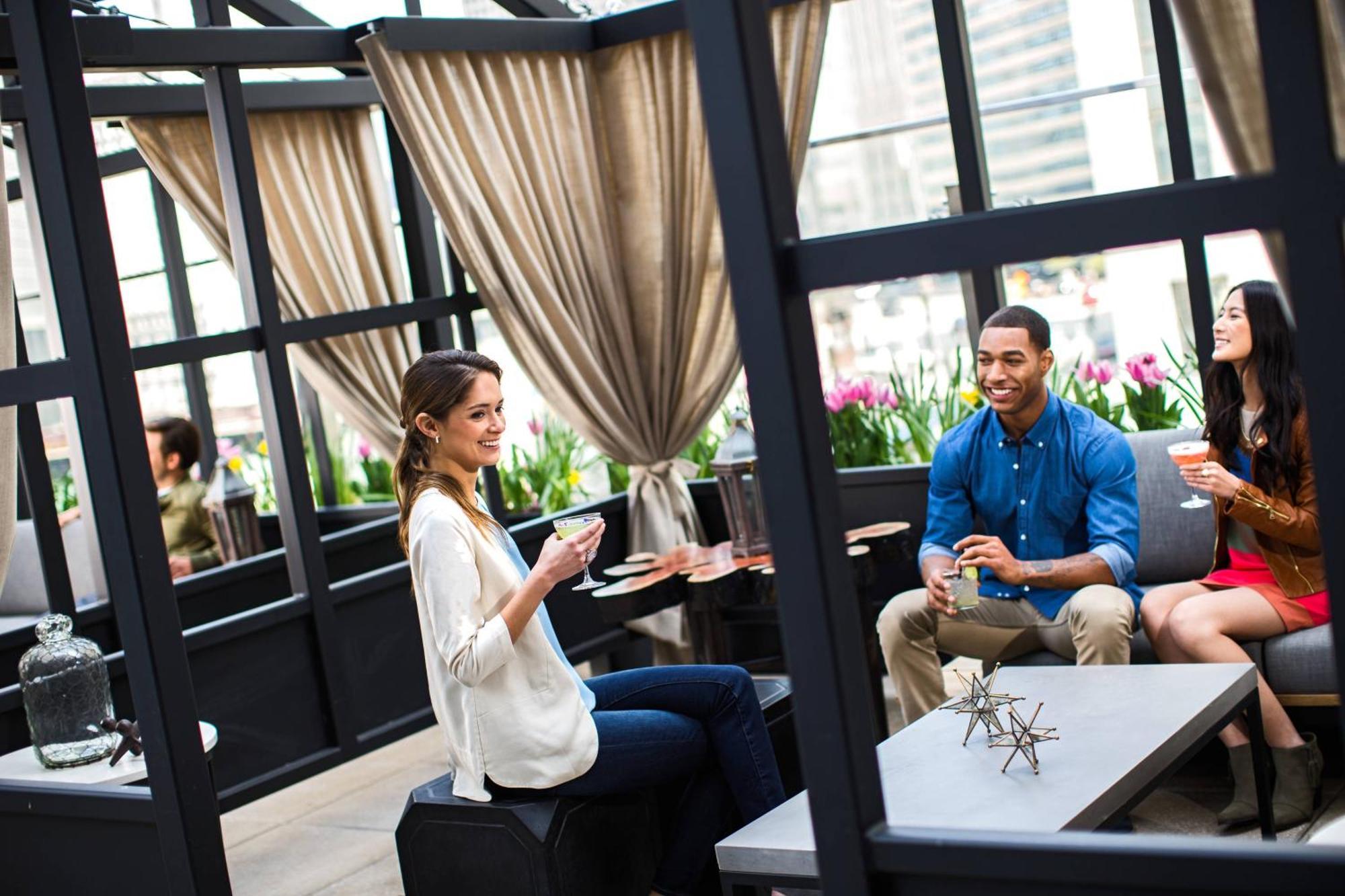 Renaissance Chicago Downtown Hotel Екстериор снимка