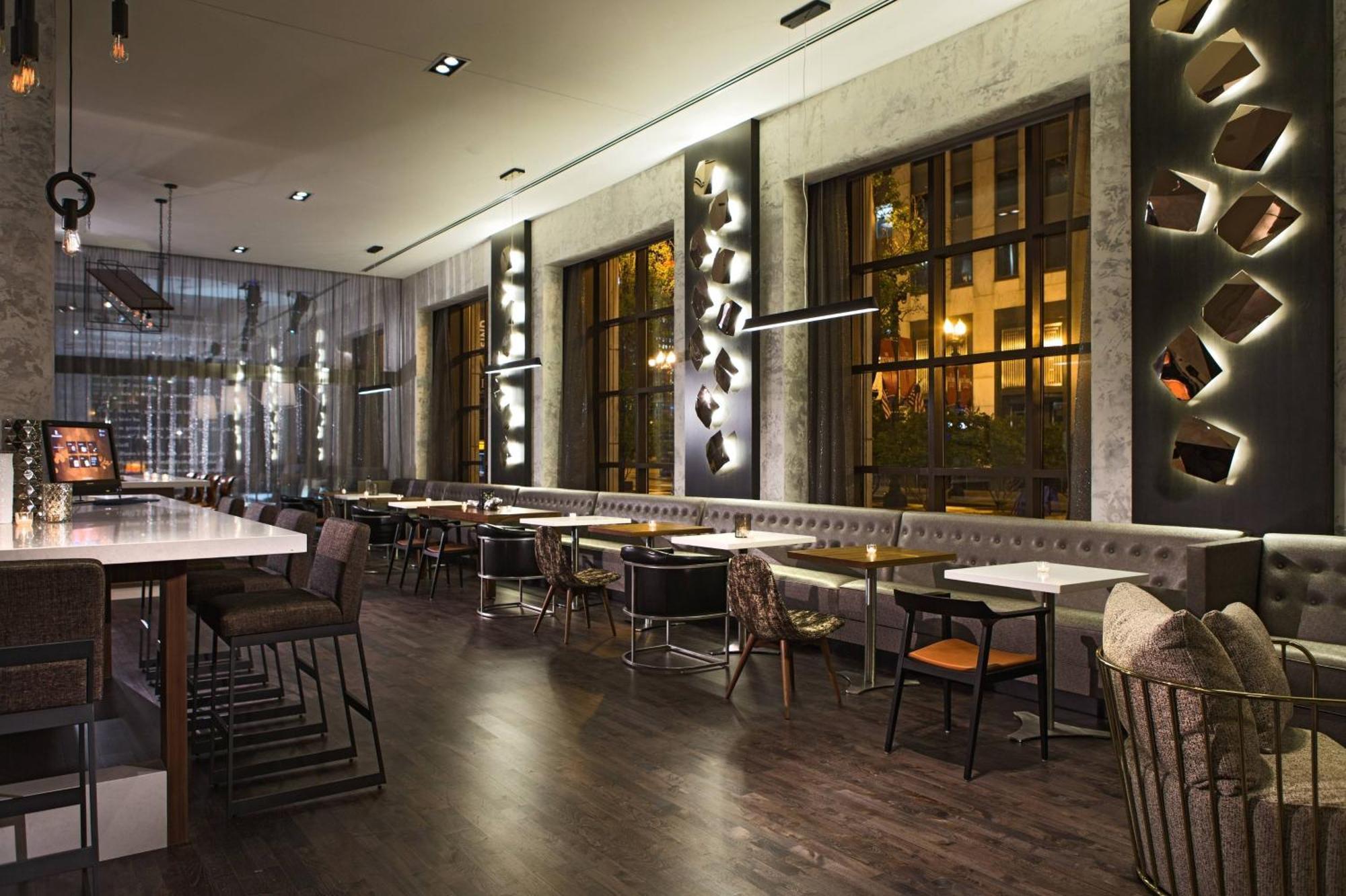 Renaissance Chicago Downtown Hotel Екстериор снимка
