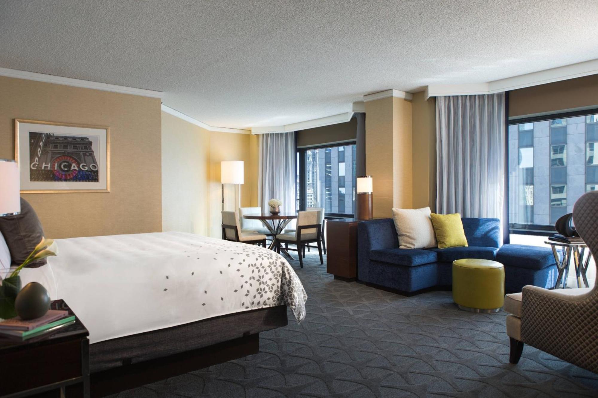 Renaissance Chicago Downtown Hotel Екстериор снимка